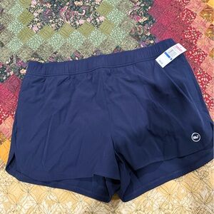 Vineyard Vines performance pull on shorts size XL NWT